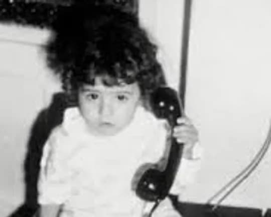 Malá Suzanne a její vzpomínky na minulý život