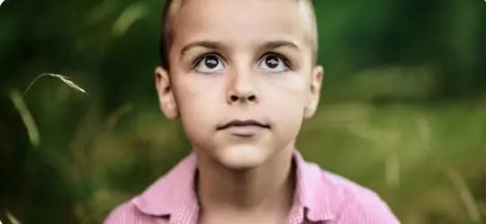 Chlapec si ze svého minulého života vzpomíná na vraždu arcibiskupa z Canterbury